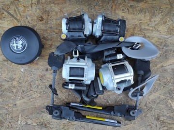 фото thumb №10, Панель консоль alfa romeo giulia