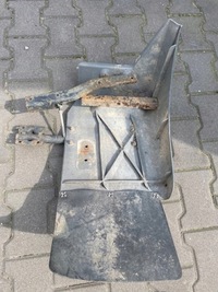 фото thumb №5, Бризковик підкрилок ліва nissan cabstar 05r. lift