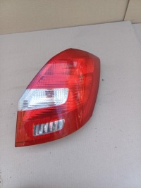 фото thumb №1, Лампа правая задняя skoda fabia ii org. nr. 5j6945096