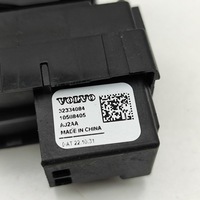 фото thumb №7, Polestar 2 2023 задняя сторона левая кнопки окон