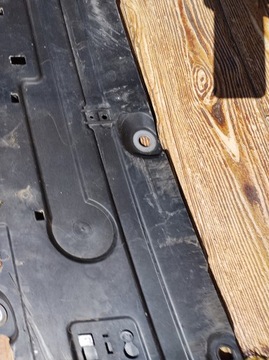 фото thumb №7, Volvo v60 18r- защита шасси правая