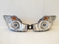 фото thumb №1, Mercedes actros mp4 лампа правая левая перед