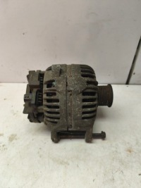 Купить Renault megane 2 рестайлинг  1.5dci 07r генератор 0124525139 8200660034 150a, фото thumb