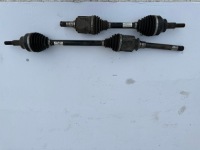 Купити Grand cherokee wk2 рестайлінг  привідний вал права p68193660ab, фото thumb