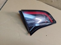 Tesla model y 3 лампа ліва задній 1502088-00-a Ціна, фото thumb