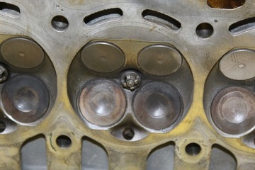 фото thumb №8, Головка golf v passat b6 a3 1.6fsi blf 03c103358s