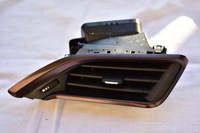 фото thumb №1, Впуск решітка обдув peugeot 208 права коричневий