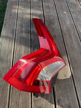 фото thumb №1, Volvo v60 i 1 рестайлинг 2013- лампа задняя левая левый зад 31395928