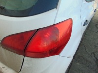 фото thumb №1, Лампа права задня задня задня europa w крила kia venga