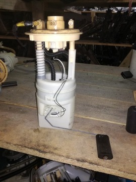 фото thumb №1, Colt vi 2004 - 2012 рік vi z30 1.1b 1.3b насос пального mn135000