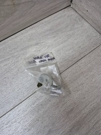 фото thumb №1, 16684. ferrari 458 кронштейн замок дверь 85052500