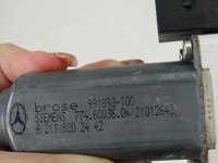 фото thumb №6, Моторчик стекло правый задняя mercedes w211 a2118202442