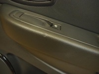 фото thumb №3, Обивка дверь правый перед renault clio iv