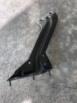 фото thumb №14, Кронштейн держатель правый крыльев передней audi q5 2009-2017 8r0821136