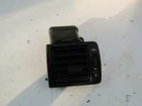 фото thumb №1, Volvo v50 s40 2 ii решётка обдув воздуха кабины левая