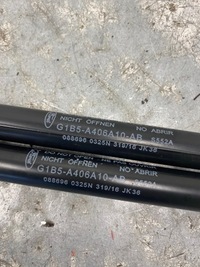 фото thumb №5, Ford ka + plus 1.2 амортизатори кришки багажника g1b5-a406a10-ab