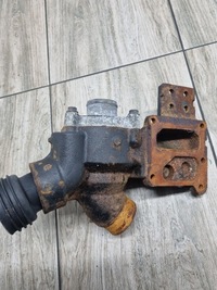 фото thumb №3, Корпус основа термостата renault premium magnum dxi volvo fh fm