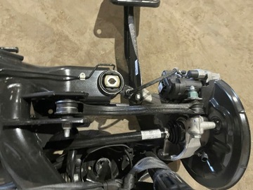фото thumb №8, Vw tiguan ii ateca passat подвешивание подрамник зад 5q0505235j