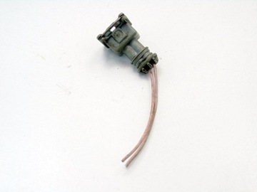 фото thumb №1, Штекер разъём 1.4 1.6 8v megane 1 clio 1 2 kangoo scenic rapid thalia