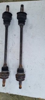 фото thumb №1, Приводной вал левая правая задняя mercedes glk 4matic автоматическая коробка передач 2,2