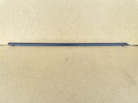 фото thumb №1, Mazda 3 молдинг уплотнитель правый перед