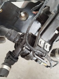 фото thumb №7, Другая часть кузов bmw i4 8478109