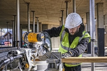 Торцовочная пила DEWALT DWS780, ПОДАЧА 305 ММ