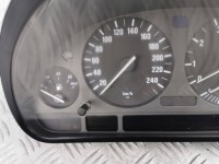 фото thumb №10, Спідометр  bmw 7 e38 8369031