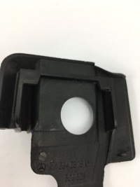 Заглушка защита направляющая сиденье kierowc mercedes w124 w201 190 1246840318 с Разборки, фото thumb