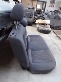 фото thumb №8, Polo iv 9n lift 05-09 заднє сидіння задня підголівники ручка кронштейн pas isofix