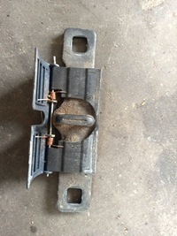 фото thumb №1, Audi a3 s3 8l 1999 засов замка дверь 8l0827085