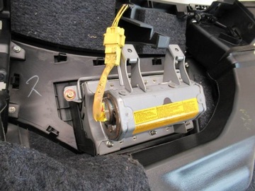 фото thumb №14, Капот подушка подушка безопасности mitsubishi grandis 03-11