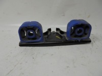 фото thumb №1, Кронштейн резиновый элемент кронштейн глушителя renault clio v 1.5 blue dci 206511883r