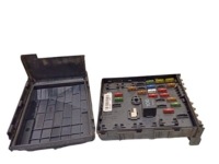Купить Коробка предохранителей vw passat b6 3c2 3c0937125 2.0l бензиновый 110kw, фото thumb