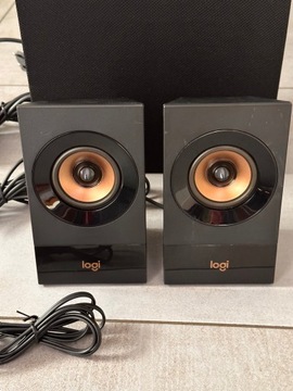 НАБОР ДИНАМИКОВ LOGITECH Z533 2.1 RMS 60 Вт С САБОБОМ