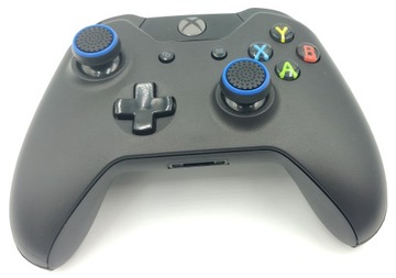 2 НАКЛАДКИ И ЛАСТИНКИ ДЛЯ АНАЛОГОВОЙ ПАНЕЛЬ XBOX 360
