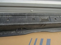 фото thumb №9, 5 mercedes w202 sedan пластик защита поперечина заднего замка багажника