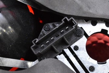 фото thumb №8, Лампа правая зад задняя 403122r mercedes r-klasa w251 05-10