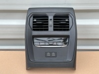 фото thumb №1, Bmw g20 g21 g22 панель кондиционера задняя воздуховод 6806816