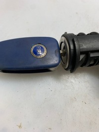 фото thumb №4, Замок зажигания с ключ fca 0.5521