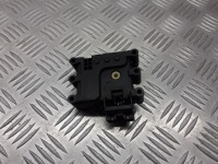 фото thumb №1, Моторчик крышка отопителя mazda 6 2.0