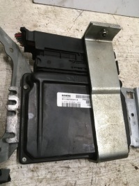 фото thumb №1, Бортовий комп'ютер volvo s40 v40 s118245021a p30644184