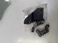 фото thumb №1, Peugeot 2008 ii вушка фара правий перед