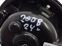 Воздуходувка вентилятор отопителя европа 7015011001 peugeot 2008 2 24r с Разборки, фото thumb