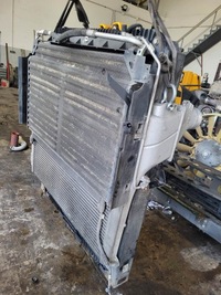 фото thumb №15, Mercedes actros mp4 радіаторів рідини води