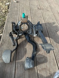 фото thumb №1, Педаль газа потенциометр citroen berlingo ii 9671416880