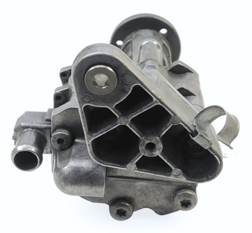 фото thumb №6, Насос воды bmw e90 e91 e92 f07 f10 3.0 d 679646203