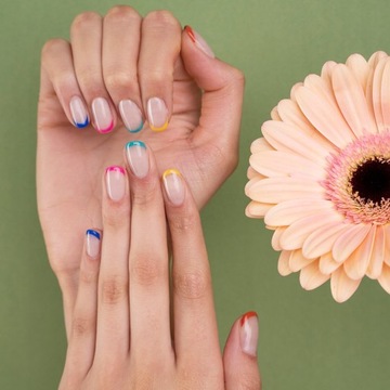 50x Szczoteczka do paznokci manicure pyłu z rączką