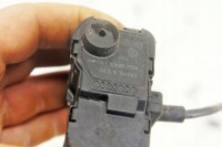 фото thumb №5, Ul332 vw passat b8 привод крышка заливной топлива 5c6810773h