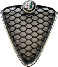 фото thumb №2, Решітка радіатора бампера satyna alfa romeo giulia